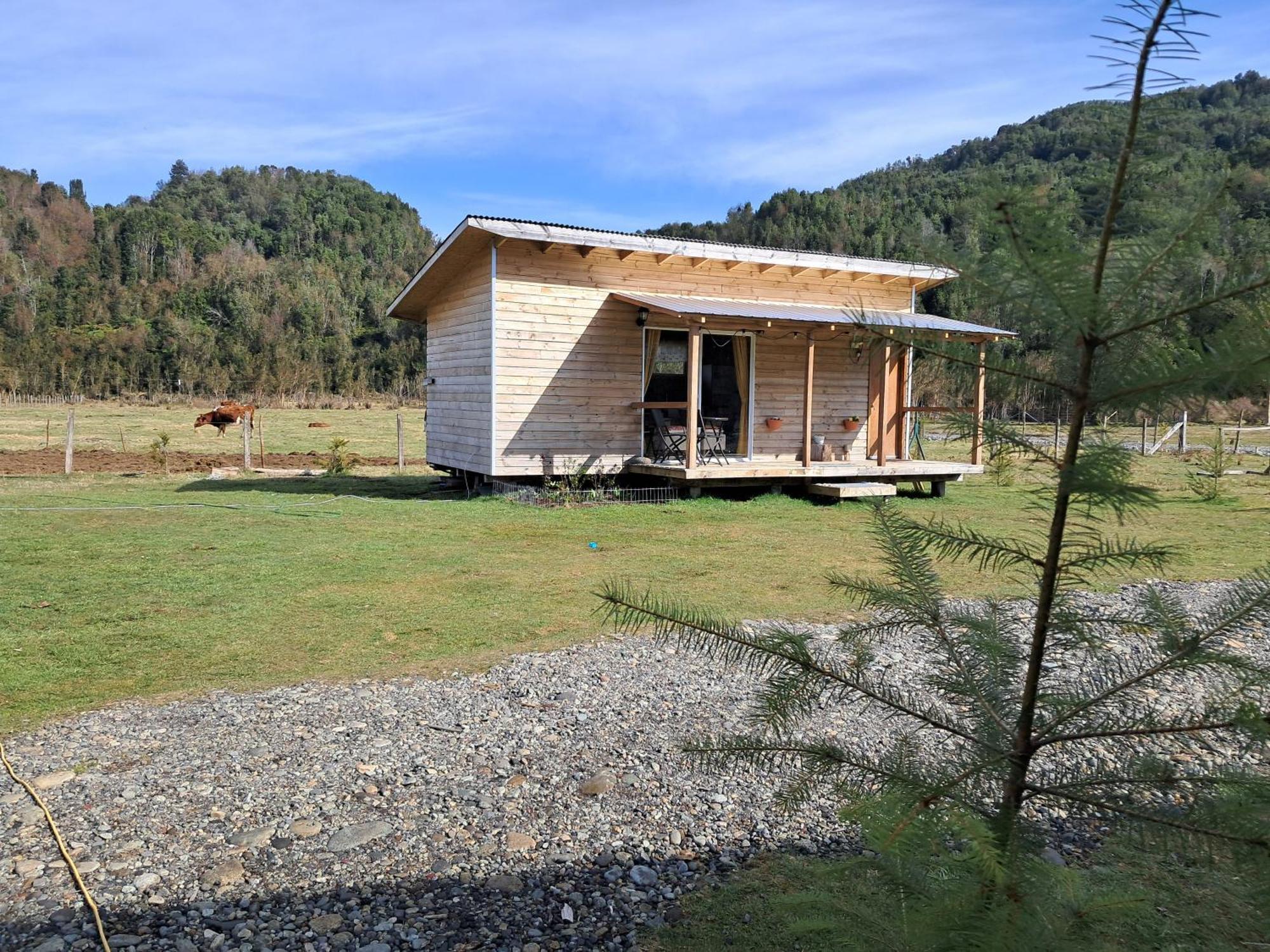 Cabana Del Campo Hornopirén Exterior foto